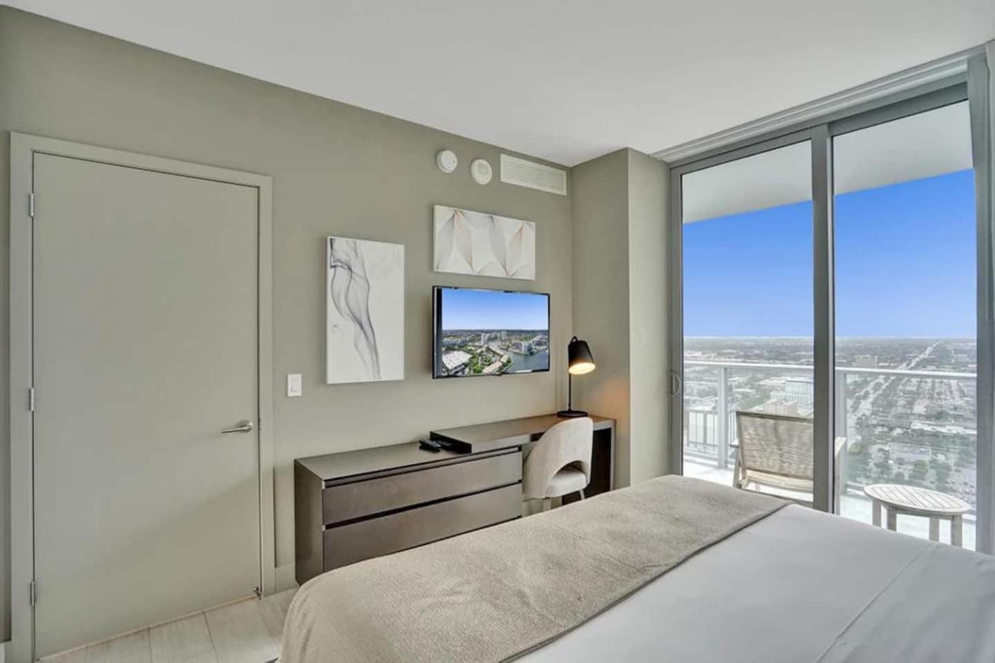 Amazing Apartments At H Beach House Hollywood Esterno foto