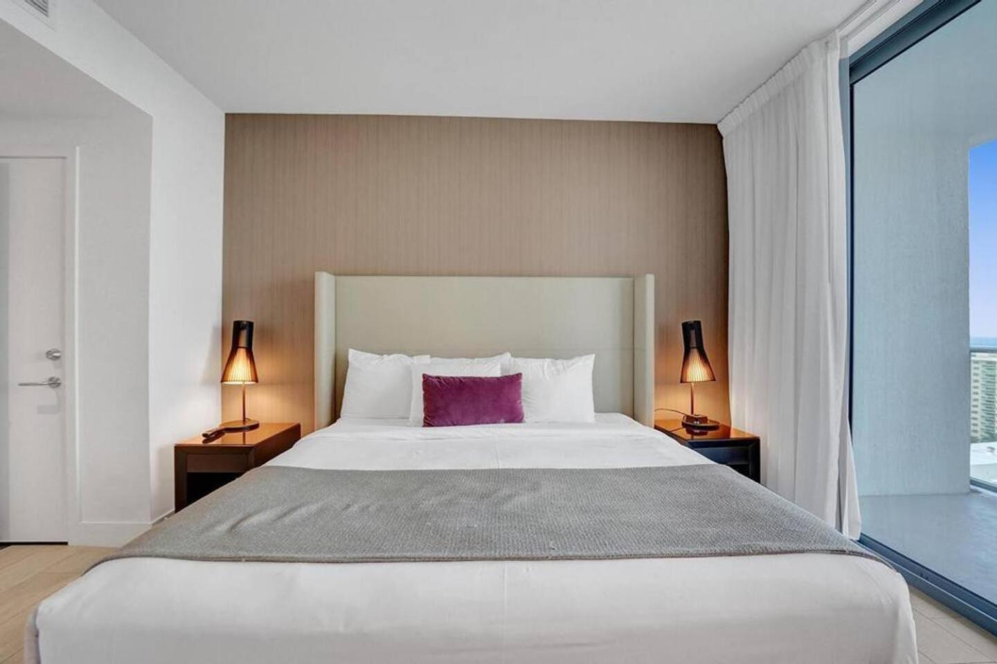 Amazing Apartments At H Beach House Hollywood Esterno foto