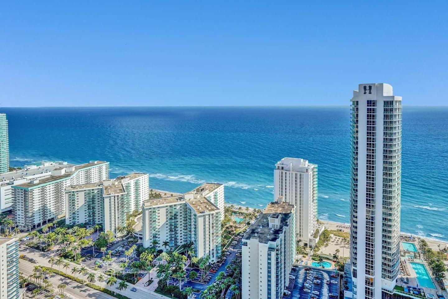 Amazing Apartments At H Beach House Hollywood Esterno foto