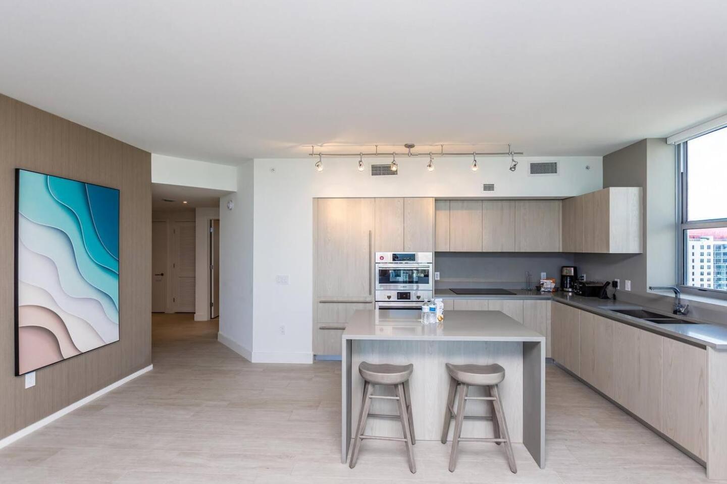 Amazing Apartments At H Beach House Hollywood Esterno foto